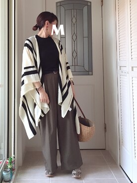 「OLIVE des OLIVE（オリーブデオリーブ）のアイテム（ポンチョ）」を使った、Mymble⚓︎さん（レディース・160cm）の春コーディネート