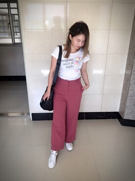 「lazybone（レイジーボーン）のアイテム」を使った、Naina茵茵さん（レディース・157cm）の秋コーディネート