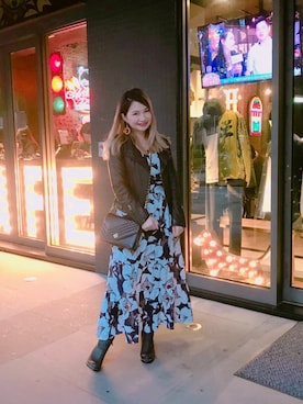 「flower」｜「アイテム（ムートンコート）」を使った、Naina茵茵さん（レディース・157cm）の秋コーディネート