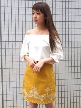 「MURUA（ムルーア）のアイテム（スカート）」を使った、MURUAさん（レディース・159cm）の春コーディネート