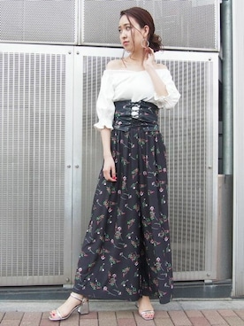 「MURUA（ムルーア）のアイテム（Tシャツ/カットソー）」を使った、MURUAさん（レディース・167cm）の春コーディネート