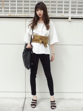 「MURUA（ムルーア）のアイテム（Tシャツ/カットソー）」を使った、MURUAさん（レディース・170cm）の夏コーディネート