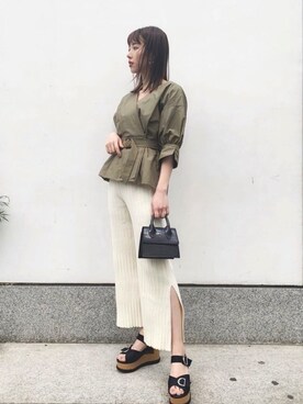 「MURUA（ムルーア）のアイテム（ショルダーバッグ）」を使った、MURUAさん（レディース・160cm）の春コーディネート