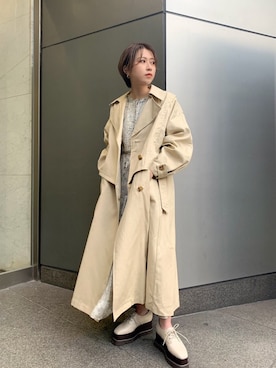 「MURUA（ムルーア）のアイテム（トレンチコート）」を使った、MURUAさん（レディース・160cm）の冬コーディネート