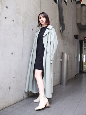 「アイテム（トレンチコート、グリーン系）」を使った、MURUAさん（レディース・160cm）の冬コーディネート