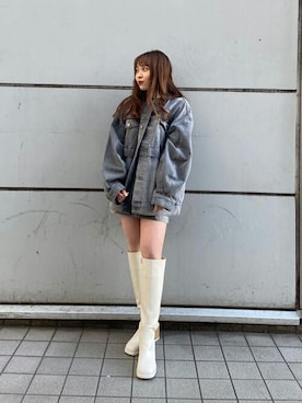 「MURUA（ムルーア）のアイテム（デニムジャケット）」を使った、MURUAさん（レディース・148cm）の冬コーディネート