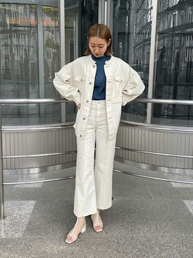 「ワントーンコーデ」｜「アイテム（デニムジャケット）」を使った、MURUAさん（レディース・170cm）の冬コーディネート