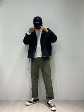 「搭配」｜「アイテム（トップス）」を使った、@.azhongさん（メンズ・180cm）の秋コーディネート
