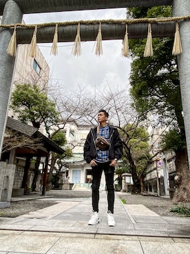 「LOUIS VUITTON（ルイヴィトン）のアイテム（ショルダーバッグ）」を使った、kobe7366さん（メンズ・180cm・30代）の冬コーディネート