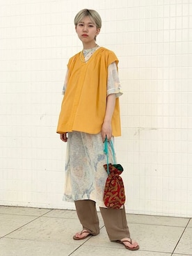 「SHIPS（シップス）のメタルボールネックレス 45cm（ネックレス）」を使った、古川さん（レディース・161cm）の夏コーディネート