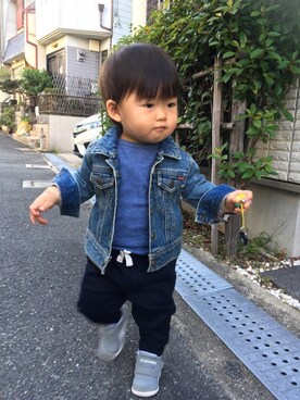 「RADCHAP（ラッドチャップ）のアイテム（デニムジャケット）」を使った、そらさん（キッズ・80cm）の秋コーディネート