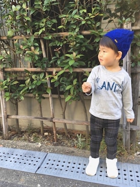 「FITH（フィス）のアイテム（ニットキャップ/ビーニー）」を使った、そらさん（キッズ・90cm）の秋コーディネート