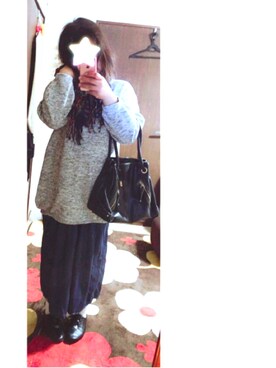 「FURLA（フルラ）のアイテム（トートバッグ、ブラック系）」を使った、あびたつさん（レディース・154cm）の秋コーディネート