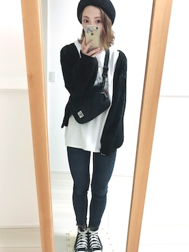 「ISOOK（アイスー）のアイテム（Tシャツ/カットソー）」を使った、ハナハルさん（レディース・164cm）の秋コーディネート