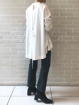 「SALON adam et rope'（サロン アダム エ ロペ）のスタンドカラーチュニックブラウス（シャツ/ブラウス、ホワイト系）」を使った、sakiさん（レディース・158cm）の秋コーディネート