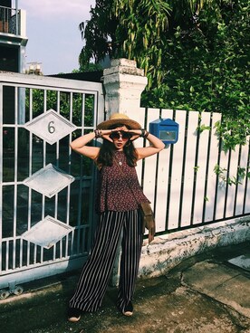 「streetsnap」｜「アイテム（スリッポン）」を使った、Jamie Kongさん（レディース・155cm）の夏コーディネート