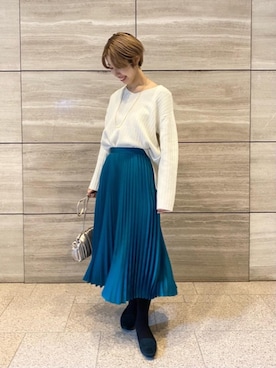 「アイテム（ローファー、グリーン系）」を使った、ripening32さん（レディース・162cm）の冬コーディネート