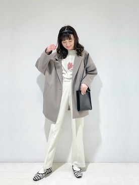 「消えそうな色コーデ」｜「アイテム（その他アウター）」を使った、ぽ　んさん（レディース・161cm）の冬コーディネート