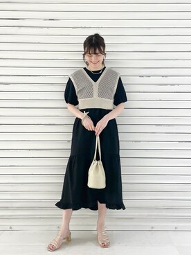 「アイテム（サンダル、ゴールド系）」を使った、ぽ　んさん（レディース・161cm）の春コーディネート