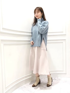 「アイテム（ブーティ、ベージュ系）」を使った、meguさん（レディース・163cm）の秋コーディネート