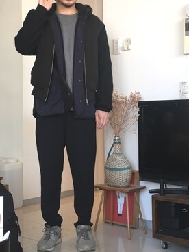 「08sircus（ゼロエイトサーカス）のアイテム（トップス）」を使った、のりさんさん（メンズ・165cm）の冬コーディネート