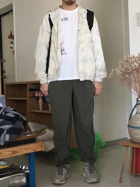 「TOKYO CULTUART by BEAMS（トウキョウカルチャートバイビームス）のアイテム（トップス）」を使った、のりさんさん（メンズ・165cm）の春コーディネート