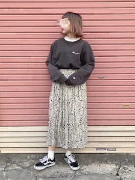 「ちょこび」｜「アイテム（スウェット）」を使った、ちょこびさん（レディース・154cm）の春コーディネート