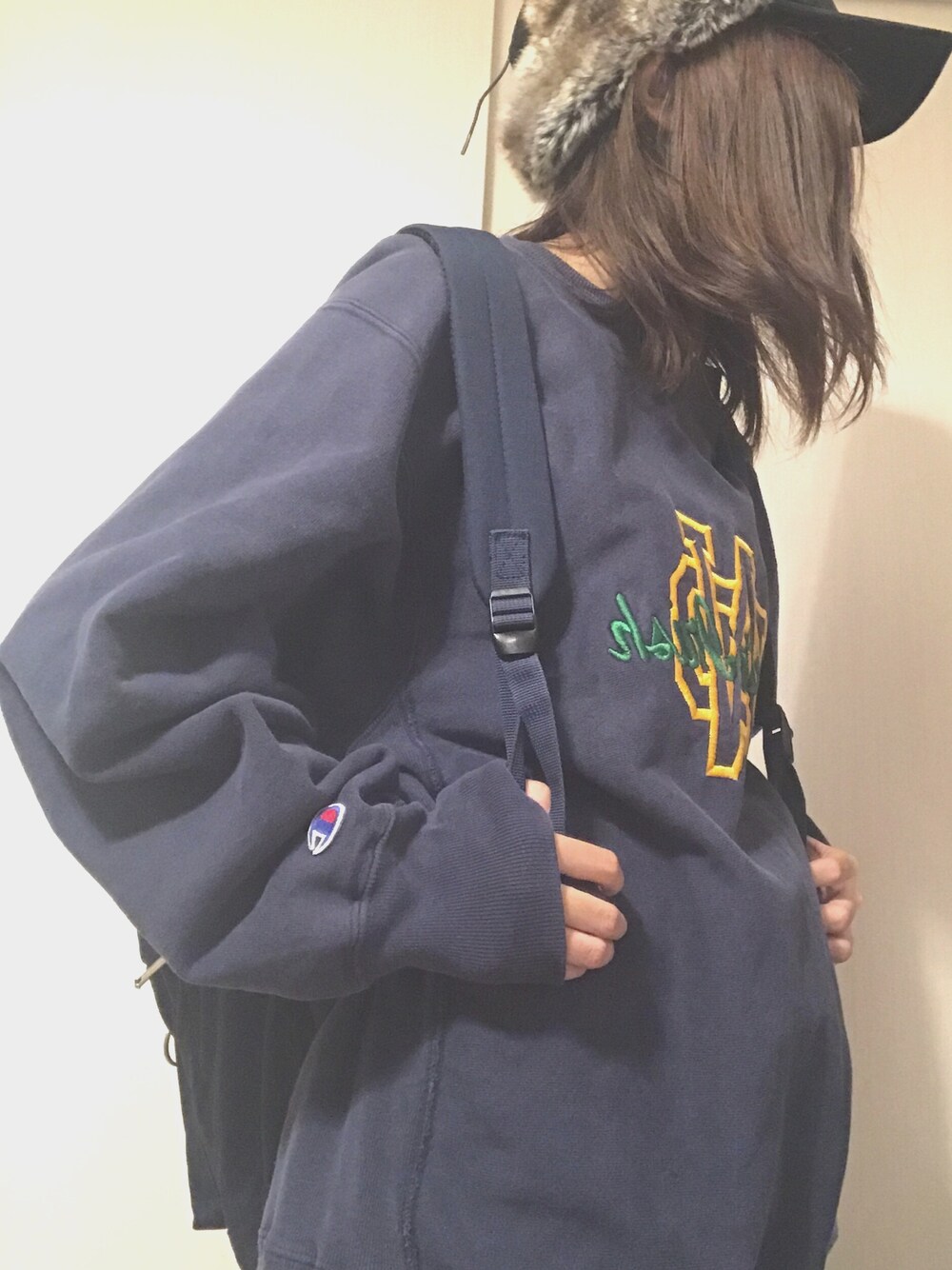「ストリート、秋のコーデ、ラクチンコーデ、おしゃれさんと繋がりたい、オーバーサイズ、ラフ、古着MIX、冬、スウェット、古着」｜「ems exciteのアイテム（キャップ、ブラック系）」を使った、ぷぷろさん（レディース・155cm）の秋コーディネートの1枚目の写真