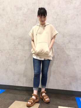 「CAMP7」｜「アイテム（サンダル）」を使った、reikawwwさん（レディース・164cm）の夏コーディネート