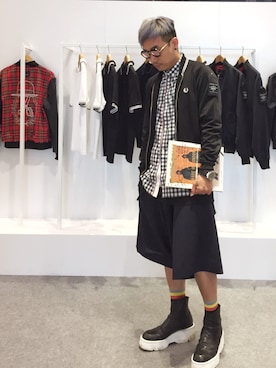 「アイテム（ブーティ）」を使った、DJ Mykal a.k.a.林哲儀さん（メンズ・174cm）の春コーディネート