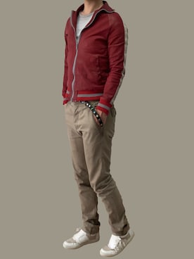 「アイテム（ライダースジャケット、レッド系）」を使った、TeTsuyaさん（メンズ・173cm）の春コーディネート