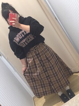 「AMERICAN HOLIC」｜えりなさん（レディース・156cm）の秋コーディネート