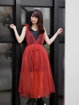 「Ameri（アメリ）のアイテム（ドレス）」を使った、浜田翔子さん（レディース・157cm）の夏コーディネート