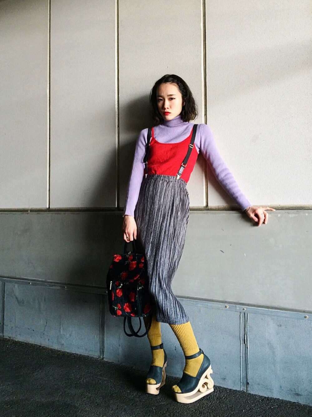 「古着、used、春コーデ、ママコーデ」｜「Jeffrey Campbellのアイテム（サンダル、ブラック系）」を使った、▼ucaさん（レディース・160cm）の春コーディネートの1枚目の写真
