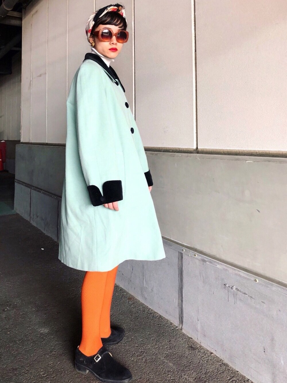 「古着、used、vintage、お洒落さんとつながりたい、きれいめカジュアル、春色、ママコーデ」｜「usedのアイテム（その他アウター、グリーン系）」を使った、▼ucaさん（レディース・160cm）の春コーディネートの1枚目の写真