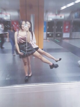 「Factorie（ファクトリエ）のアイテム」を使った、ISSHIKIさん（レディース・163cm）の春コーディネート