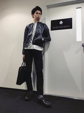 「URBAN RESEARCH Sonny Label（アーバンリサーチサニーレーベル）のアイテム（ライダースジャケット）」を使った、Kawasaki Shuさん（メンズ・178cm）の春コーディネート