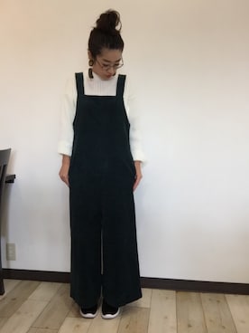 「ADAM ET ROPE'（アダムエロペ）のアイテム（サロペット/オーバーオール）」を使った、airi0111xxさん（レディース・161cm）の冬コーディネート