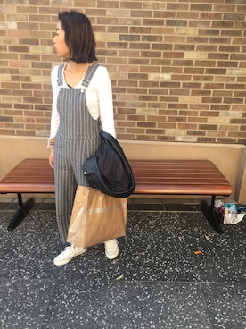 「USJ」｜「アイテム（ライダースジャケット）」を使った、airi0111xxさん（レディース・161cm）の秋コーディネート