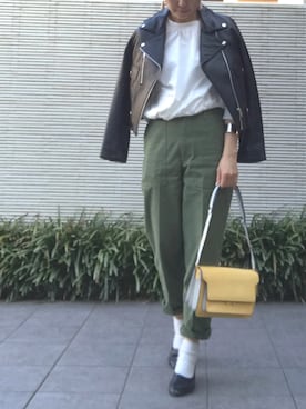 「UNIQLOU」｜「アイテム（ライダースジャケット）」を使った、JJさん（レディース・165cm）の春コーディネート
