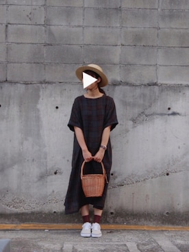 「アイテム（腕時計、パープル系）」を使った、ともみさん（レディース・160cm）の夏コーディネート