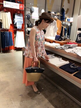 「HVC（エイチブイシー）のアイテム（帽子）」を使った、HVC大津一里山店さん（レディース・157cm）の春コーディネート