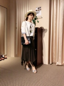 「HVC（エイチブイシー）のアイテム」を使った、HVC大津一里山店さん（レディース・157cm）の夏コーディネート