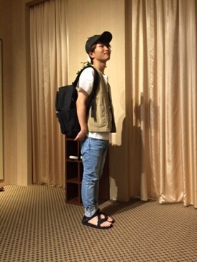 「HVC（エイチブイシー）のアイテム（トップス）」を使った、HVC大津一里山店さん（メンズ・163cm）の夏コーディネート