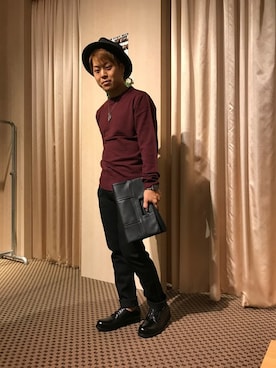 「HVC（エイチブイシー）のアイテム（トップス）」を使った、HVC大津一里山店さん（メンズ・162cm）の秋コーディネート