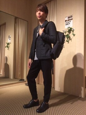 「HVC（エイチブイシー）のアイテム（パンツ）」を使った、HVC大津一里山店さん（メンズ・172cm）の秋コーディネート