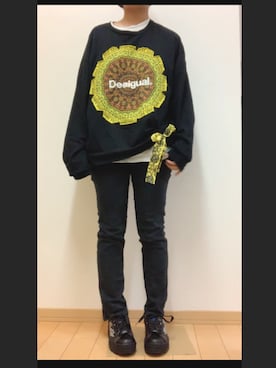 「Desigual（デシグアル）のアイテム（スウェット）」を使った、ちゃそさん（レディース・156cm）の秋コーディネート