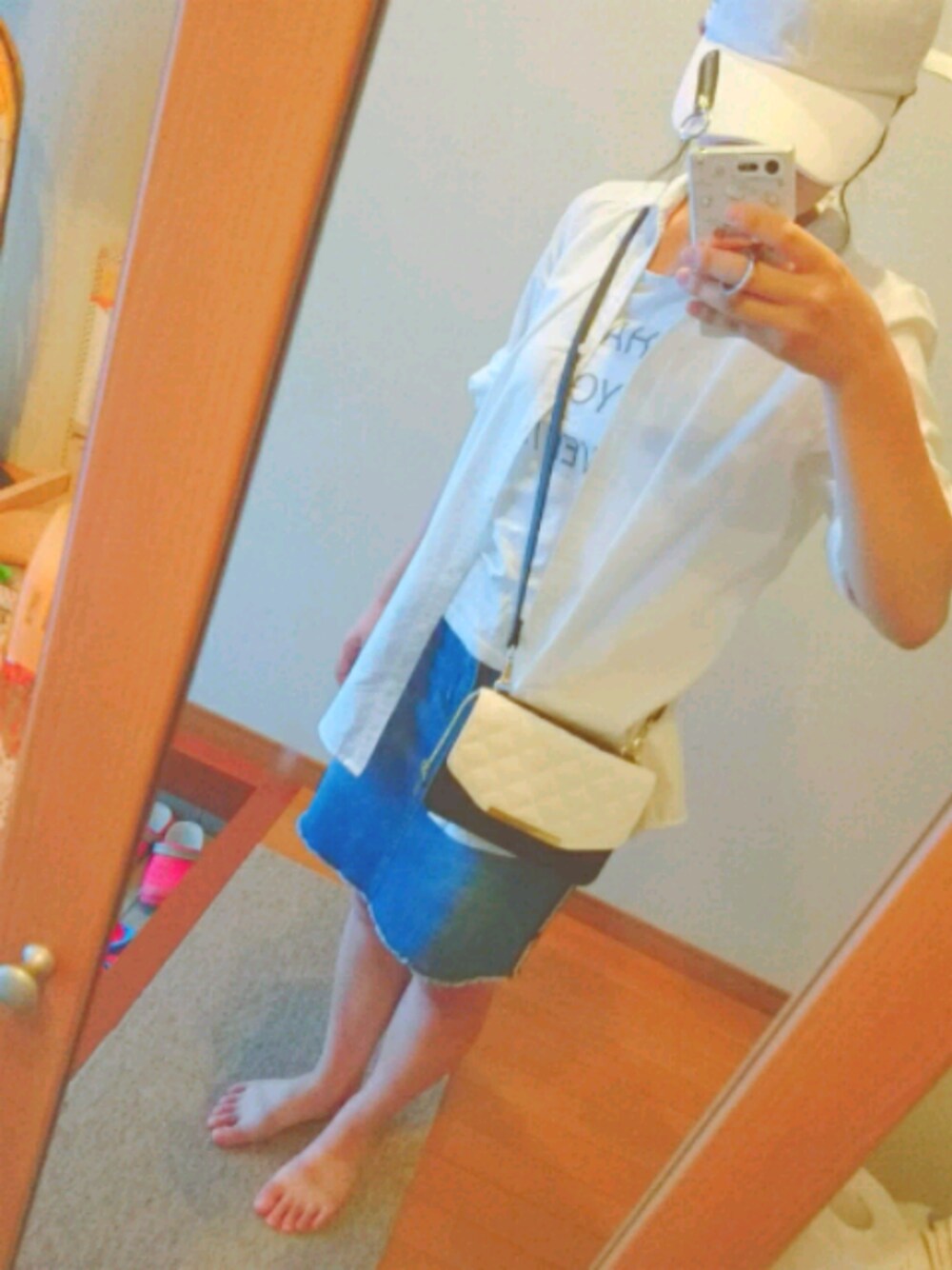「野球観戦、夏」｜「SUZUTANのアイテム（デニムスカート、ブルー系）」を使った、HARUさん（レディース・165cm）の夏コーディネートの1枚目の写真