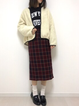 「スエット」｜「アイテム（ローファー）」を使った、まろ(MARO)さん（レディース・165cm）の冬コーディネート