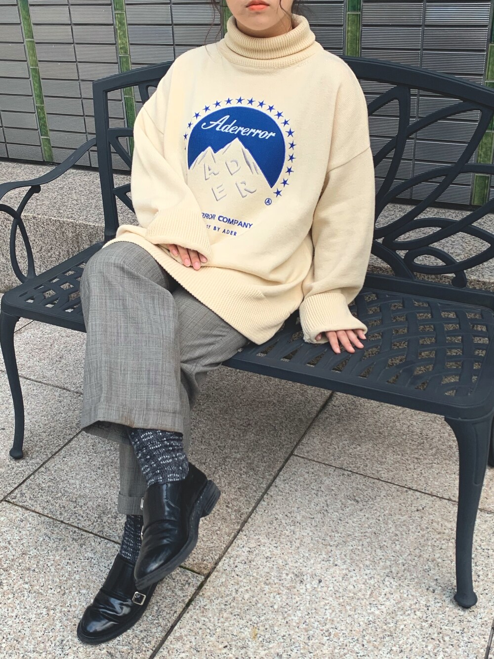 ADER errorのニット/セーター（ベージュ系）を使った人気ファッション 